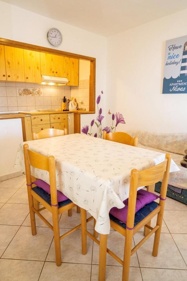 Apartment Nives Umago Esterno foto