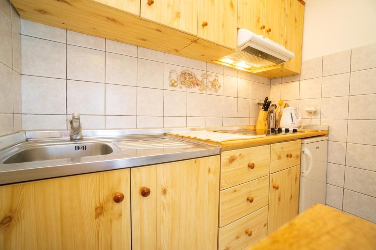 Apartment Nives Umago Esterno foto