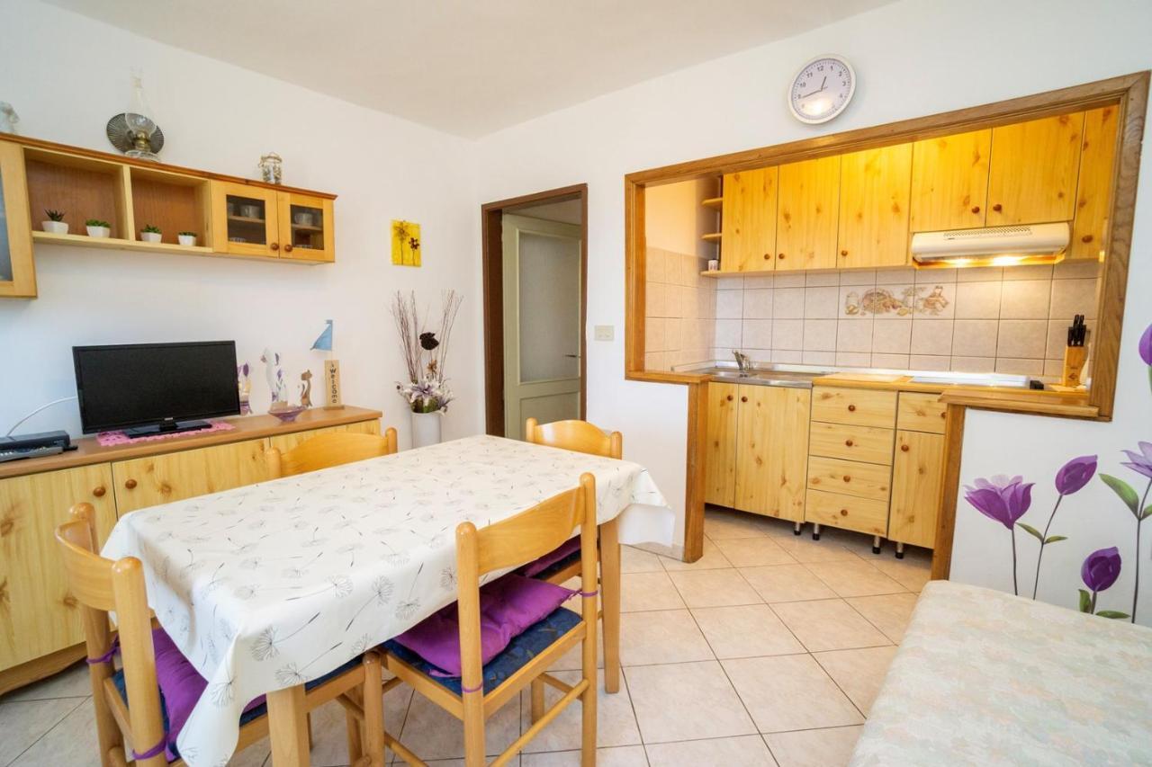 Apartment Nives Umago Esterno foto